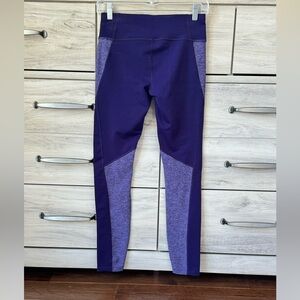 The North Face Womens Cropped Leggings Purple Mid Rise Heathered Panels Knit